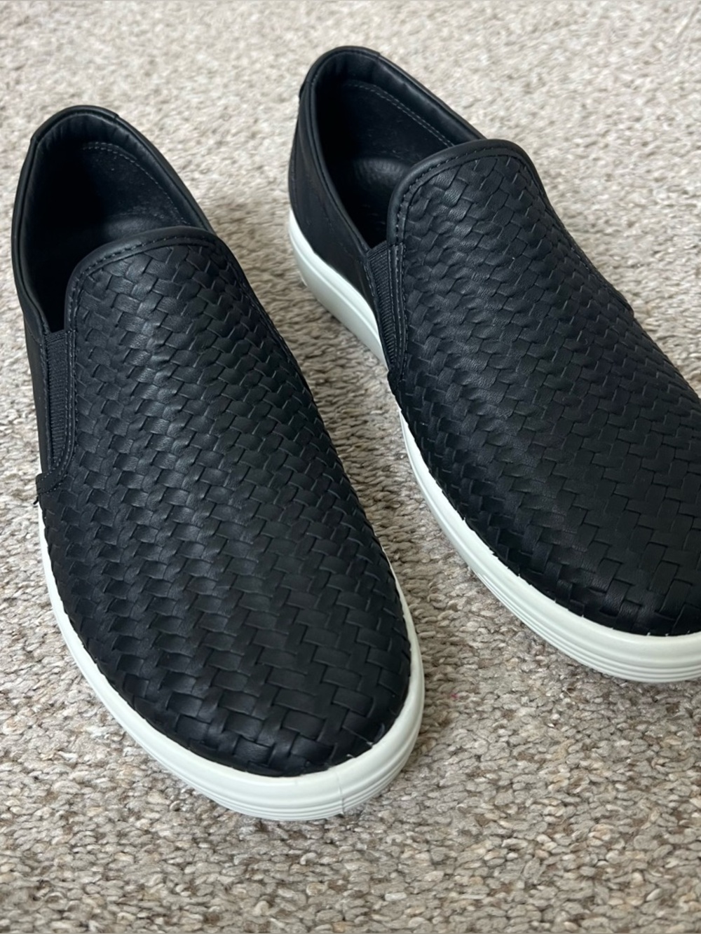 Ecco Black Woven Slip-On Sneakers with White Sole Size 9/9.5